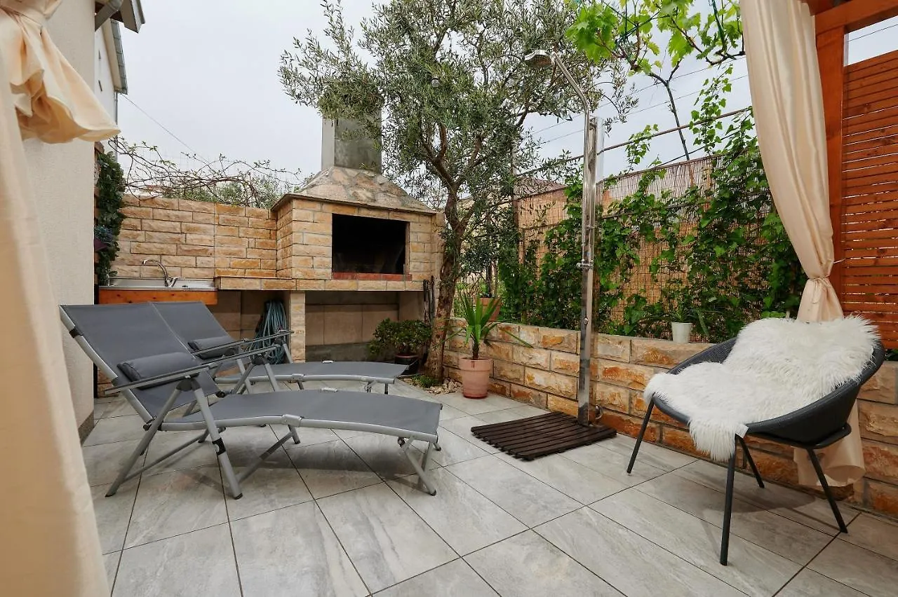 Apartment Boris Trogir Croatia