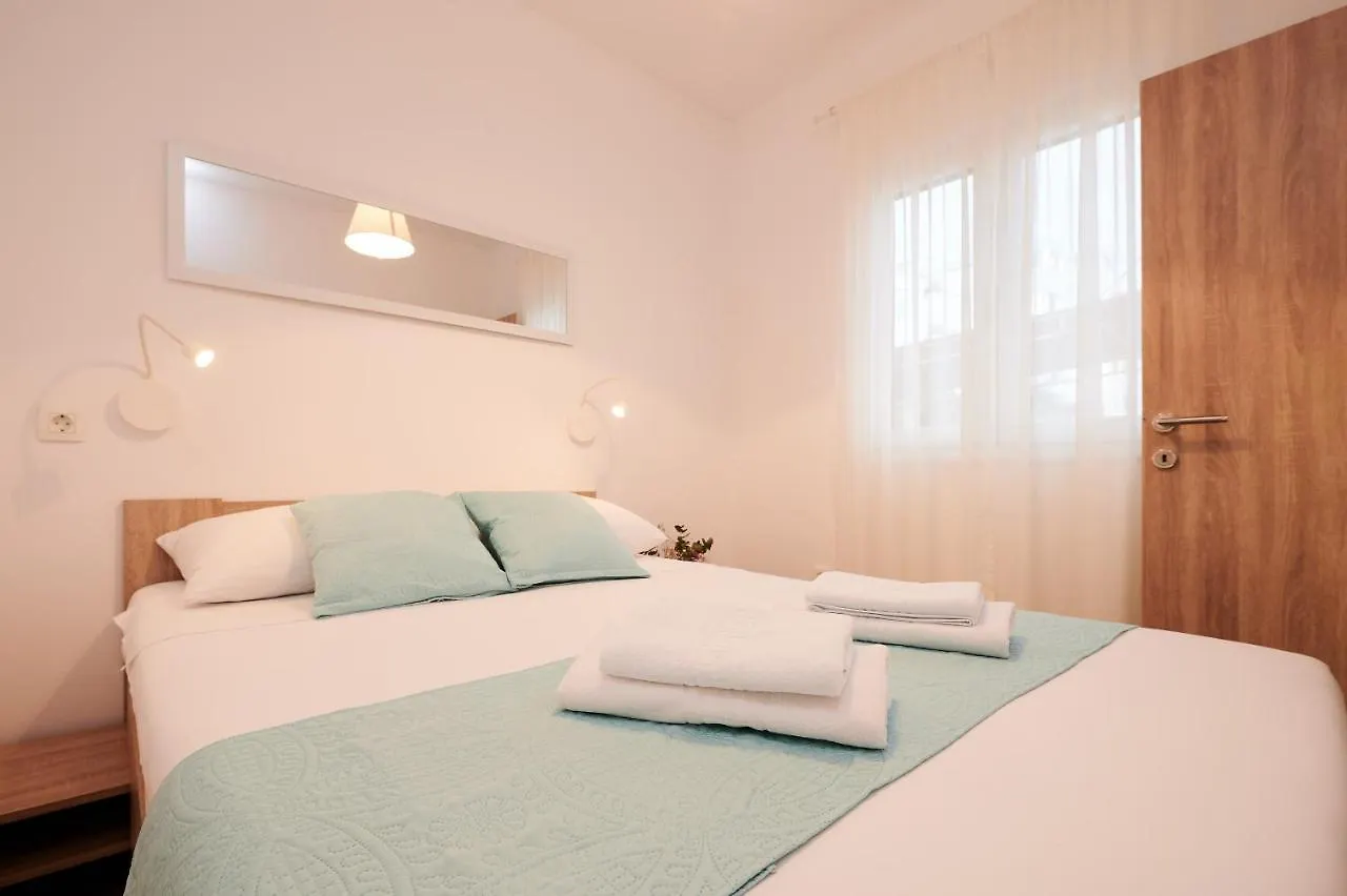 Apartment Boris Trogir Croatia